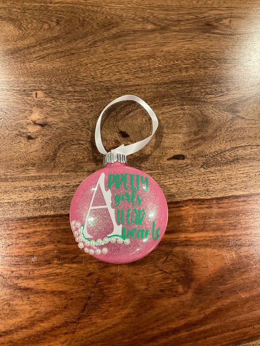 Alpha Kappa Alpha - Pretty Girls Wear Pearls Holiday Ornaments